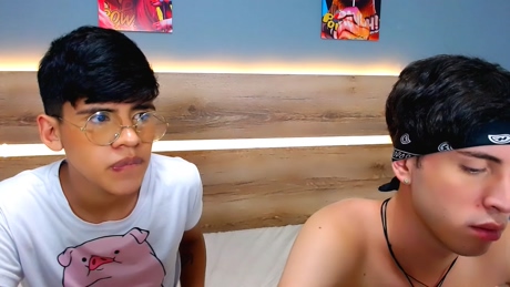 RoomatesBoys  28-02-2022